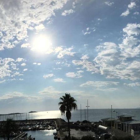 T2 Magnifique Vue Mer Panoramique Six-Fours-les-Plages Exterior foto